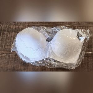 2/$15 36DD Bra NWT
